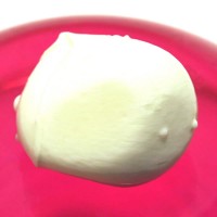 8 Boules de Mozzarella de Provence 10 % Lait de Buffle