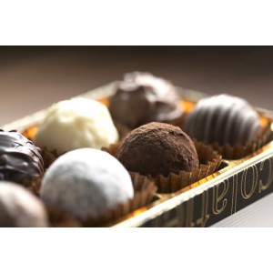 Confiserie Clavel. Chocolateries, confiseries (détail), glacier, salon de thé,biscuiteries à Carpentras (84200)