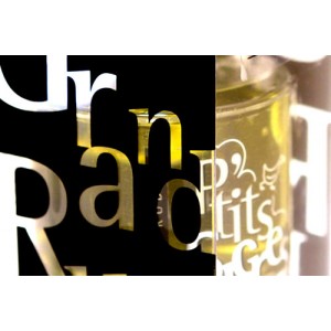 Liqueur Grand Rubren : Découvrez toute les saveurs authentique d'une grande liqueur artisanal de Provence. Le Grand Rubren est une liquoristerie spécialisé dans la fabrication de liqueur par macération de plantes ou de fruits. 