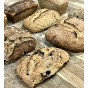 Pain aux olives BIO au levain naturel 380gr, le Carreau de blé